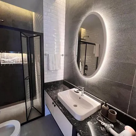 Sa Apartment! 2bd Duplex On The Cleopatra